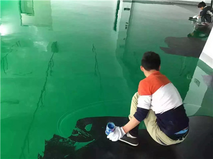 涞水下面给你一份环氧地坪漆施工的完整流程